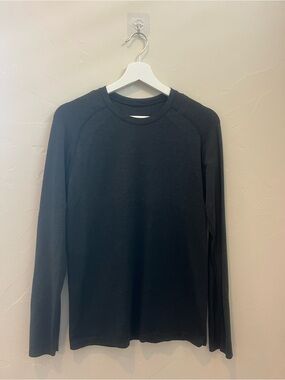 Lululemon Metal Vent Tech Long-Sleeve Shirt - Dark Grey / Black